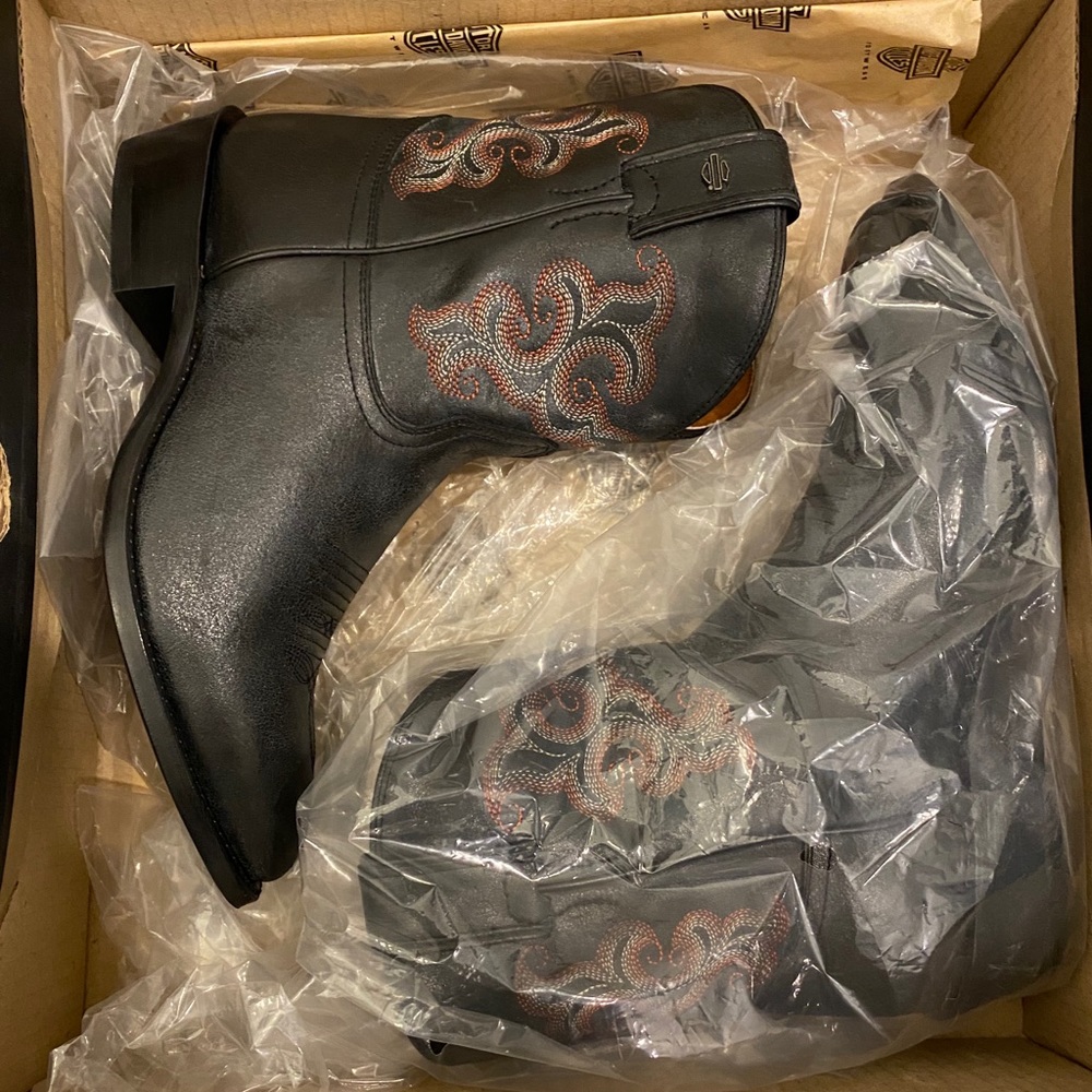 🔴SOLD🔴Harley-Davidson Black and Brown Ankle Boots - Picture 3 of 9